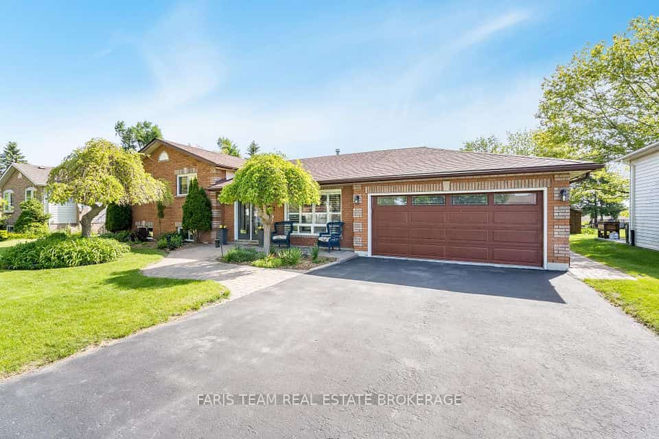 2032 Chantler Street, Innisfil, ON L9S 1B5