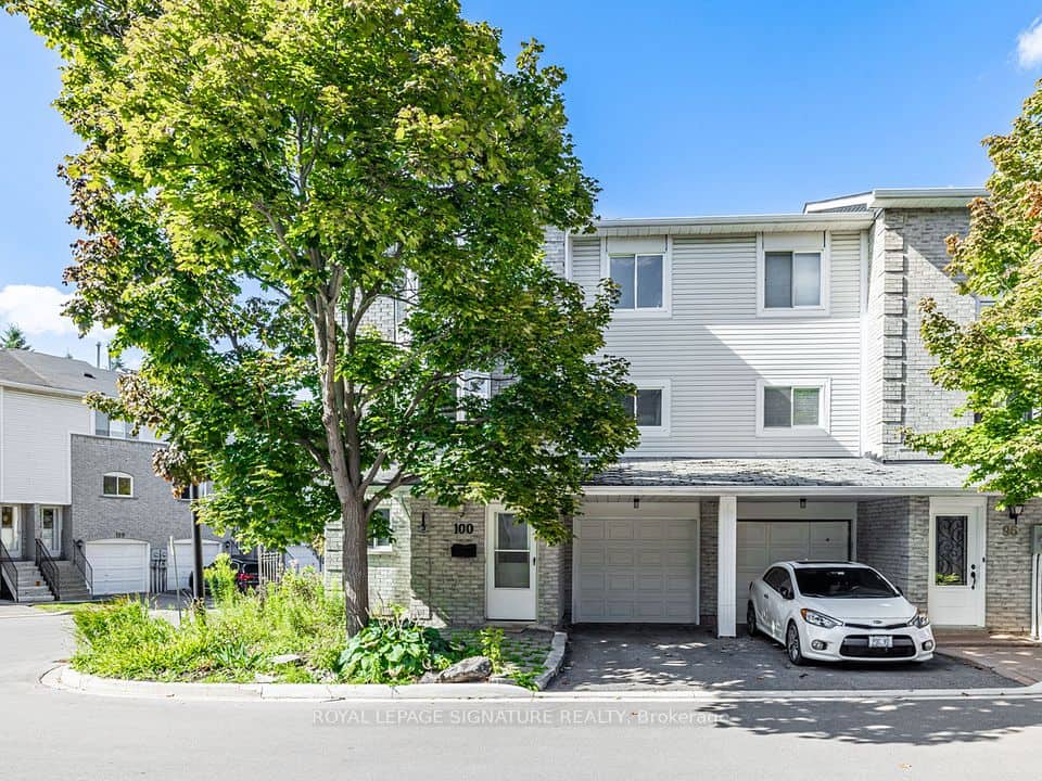 100 William Curtis Circle, Newmarket, Newmarket
