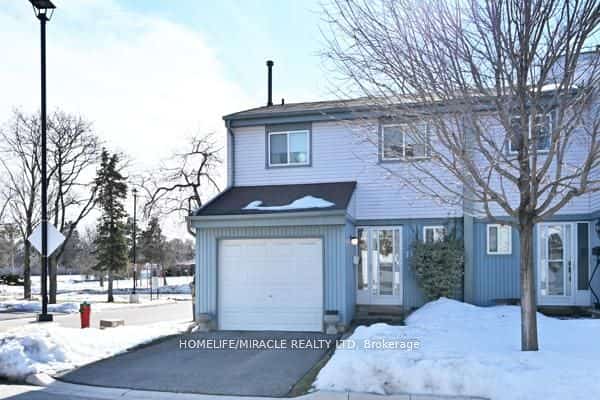 121 Falconer Drive #27, Mississauga, ON L5N 2K8