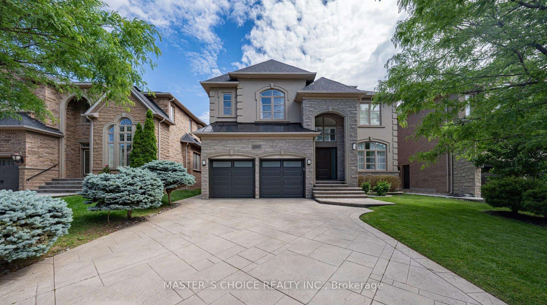 2357 Rideau Drive, Oakville, ON L6H 7R6