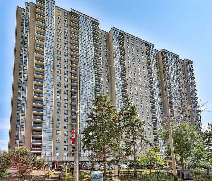 75 Emmett Avenue #1514, Toronto, ON M6M 5A7