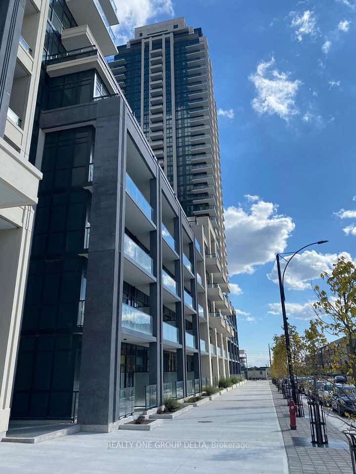 4055 Parkside Village Drive #1716, Mississauga, ON L5B 0K2