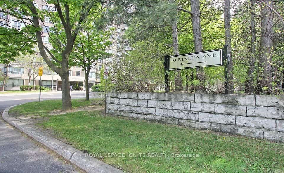 10 Malta Avenue #503, Brampton, ON L6Y 4G6