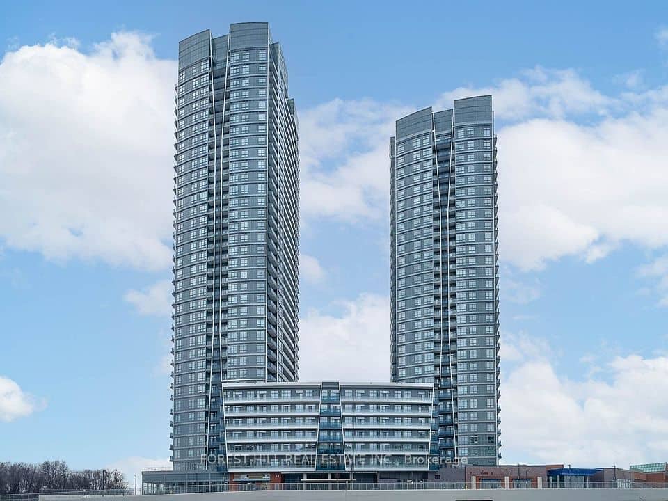 50 Upper Mall Way, Vaughan