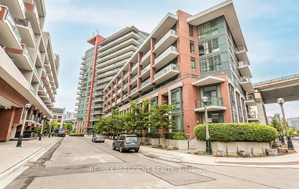 50 Bruyeres Mews, Toronto