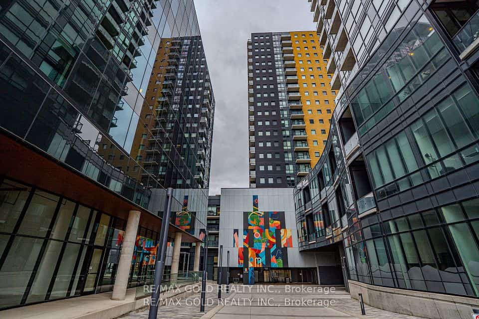 104 Garment Street #1010, Kitchener, ON N2G 0C8