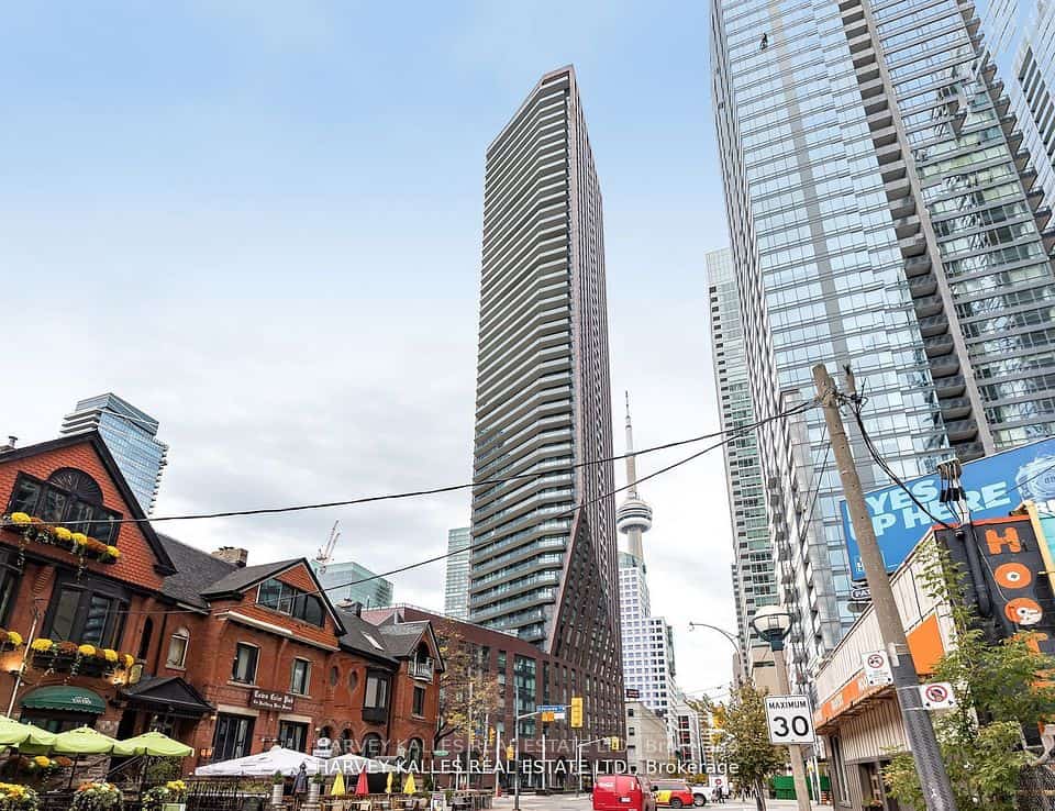 99 John Street #4802, Toronto, ON M5V 0S6