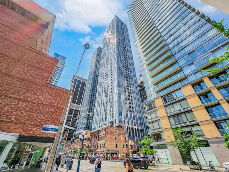 1 YORKVILLE AVENUE #4904, Toronto, ON M4W 0B1