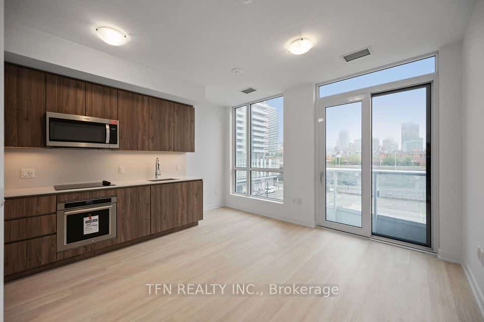 15 Richardson Street #504, Toronto, ON M5A 0Y5
