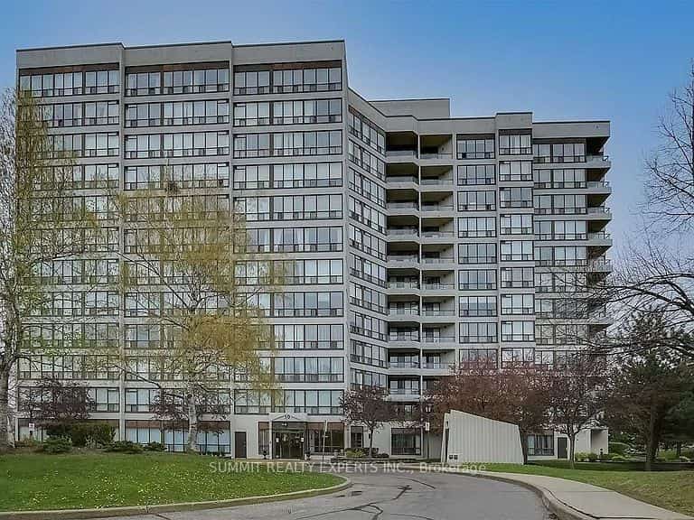 10 Laurelcrest Street #1111, Brampton, ON L6S 5Y3