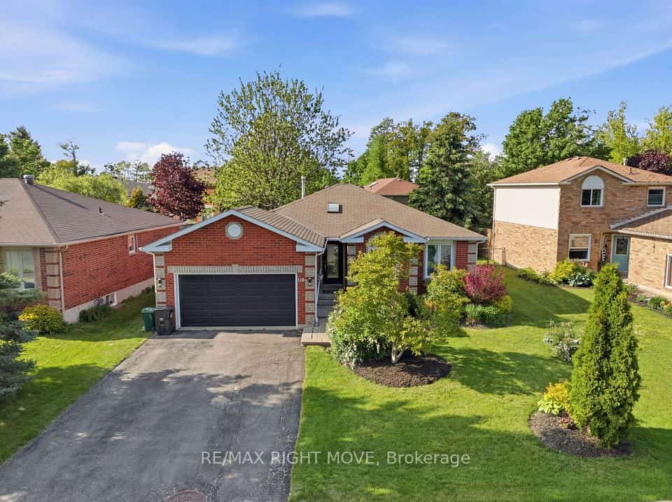 300 Cundles Road W, Barrie, ON L4N 7C9
