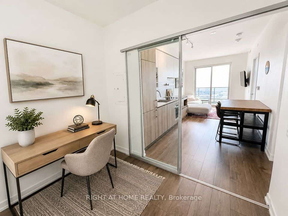 950 Portage Parkway #5007, Vaughan, ON L4K 0J7