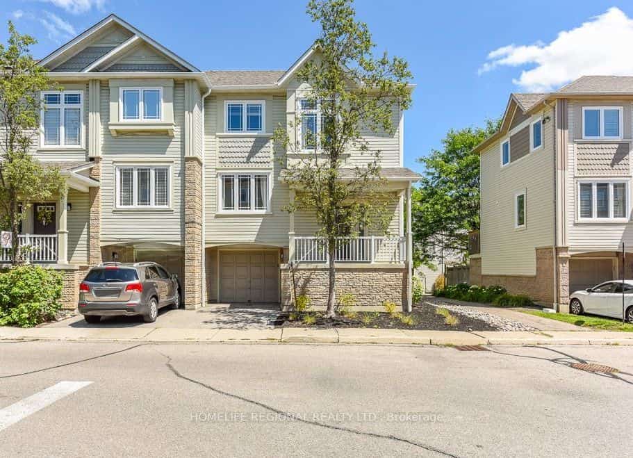 7105 Branigan Gate #72, Mississauga, ON L5N 7S2