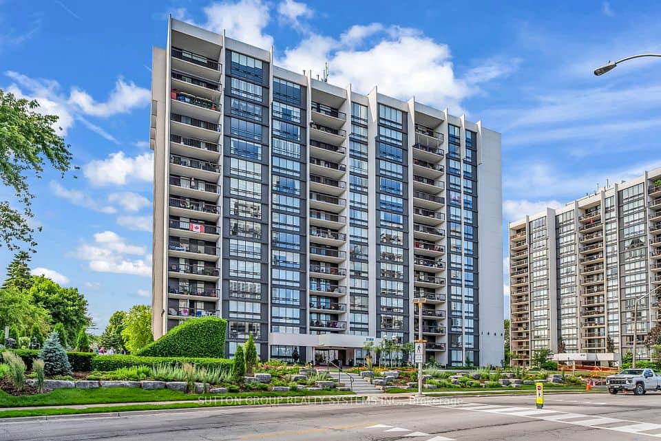 2185 Marine Drive, Oakville
