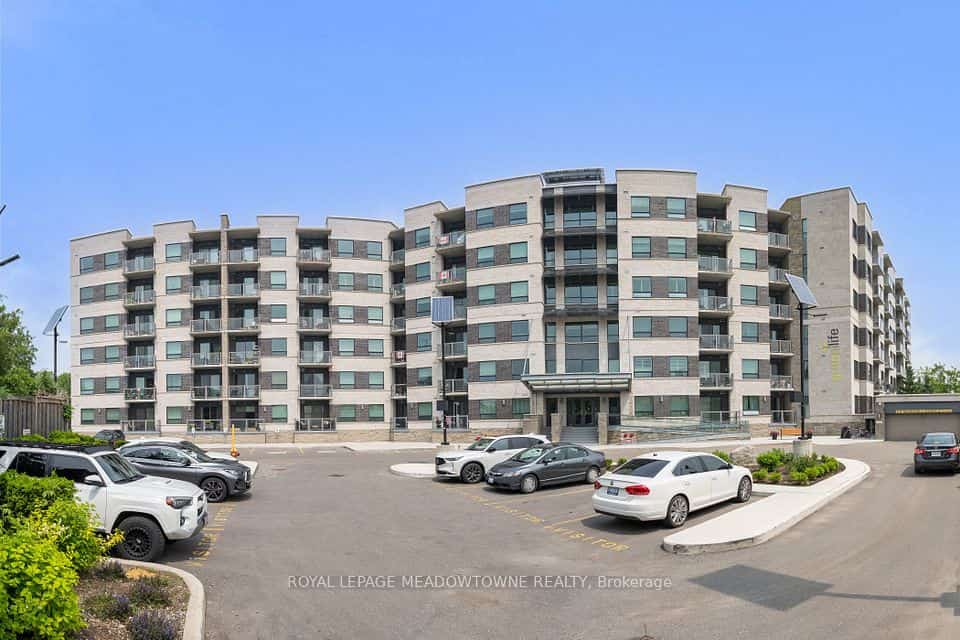 383 Main Street E #405, Milton, ON L9T 8K8