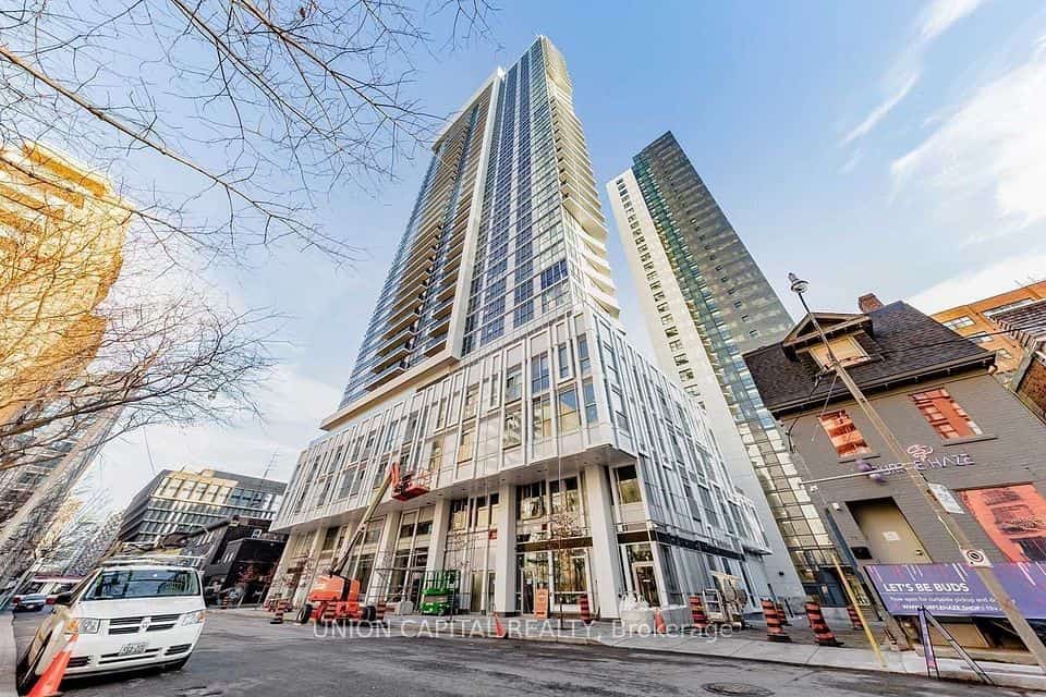 77 Mutual Street #2410, Toronto, ON M5B 2A9