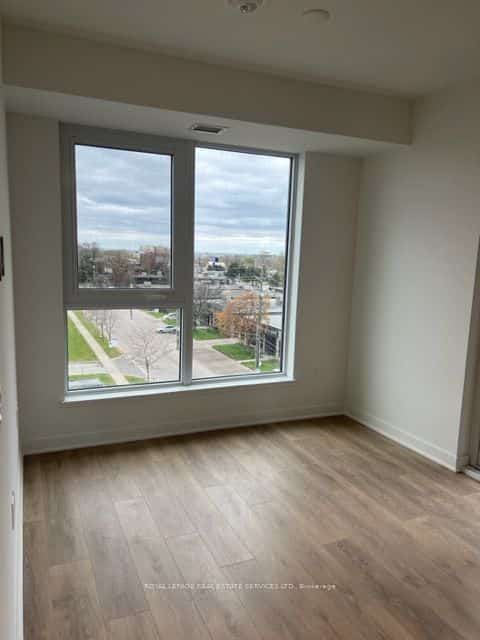 1037 The Queensway #412, Toronto, ON M8Z 0H5