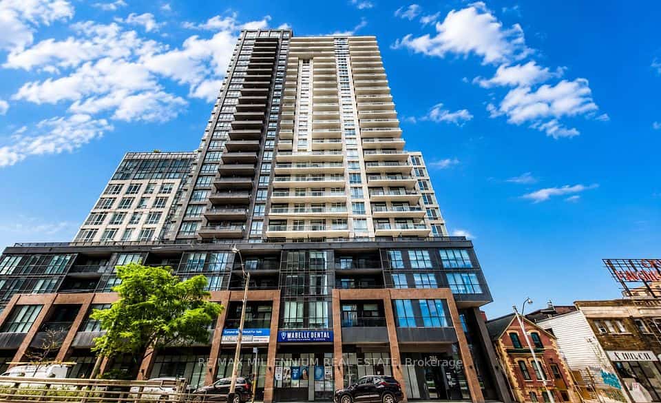 286 Main Street #1601, Toronto, ON M4C 0B3