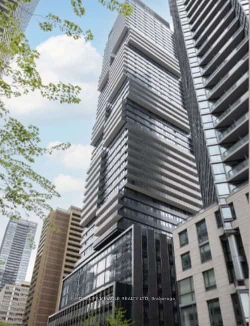 55 Charles Street E #3505, Toronto, ON M4Y 0J1