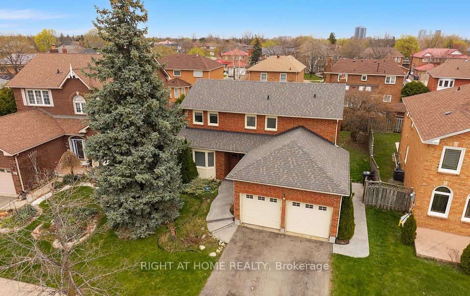 72 Brydon Crescent, Brampton, ON L6X 3E5