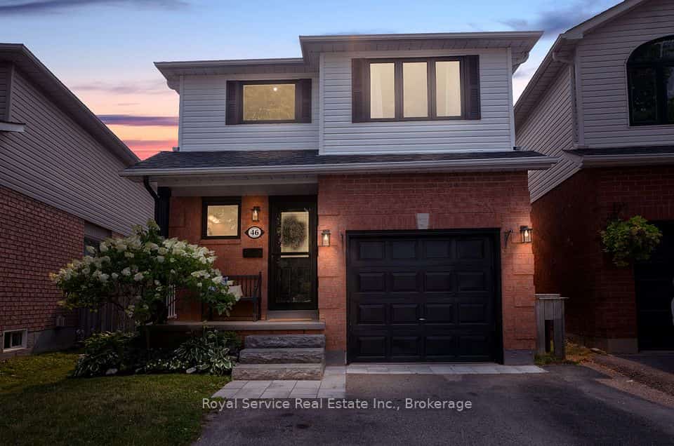 46 Barron Court, Clarington, ON L1E 2G9