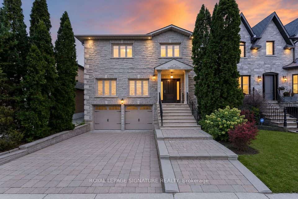 253 Byng Avenue, Toronto, ON M2N 4L4