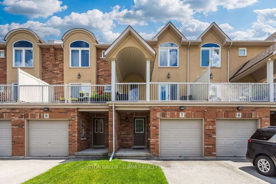 1253 SILVAN FOREST Drive #7, Burlington, ON L7M 0B7