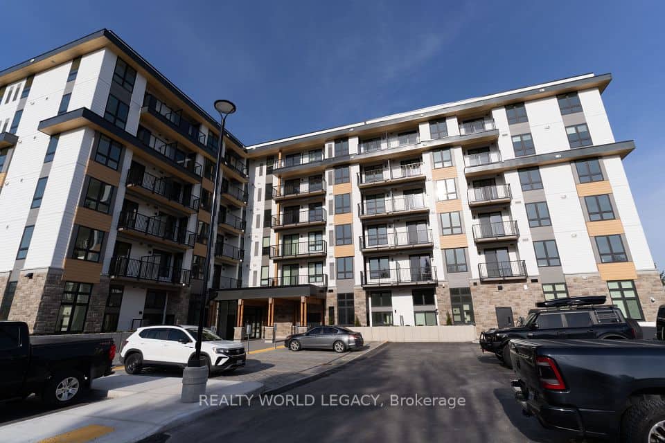 101 Golden Eagle Road, Waterloo, Waterloo