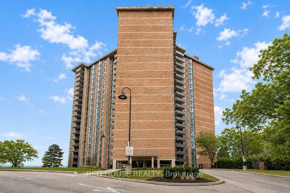5250 Lakeshore Road #809, Burlington, ON L7L 5L2