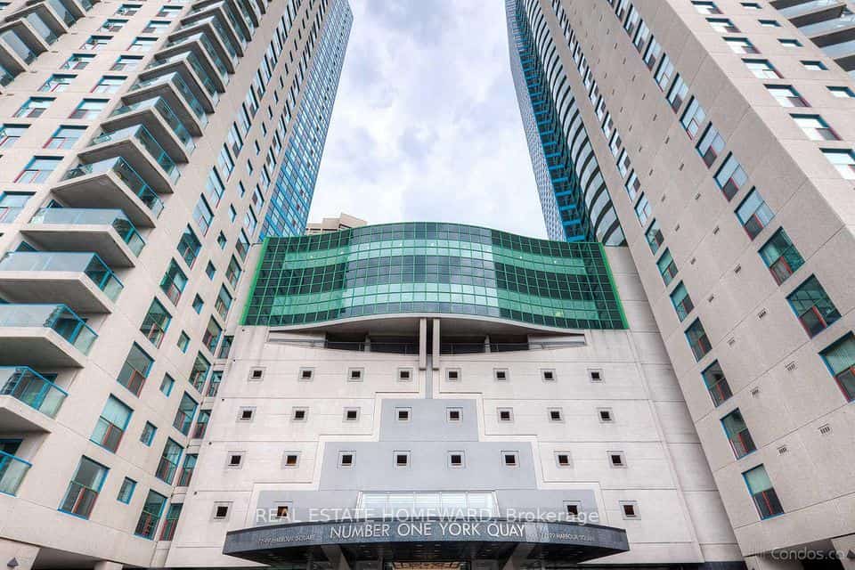 77 Harbour Square #1208, Toronto, ON M5J 2S2