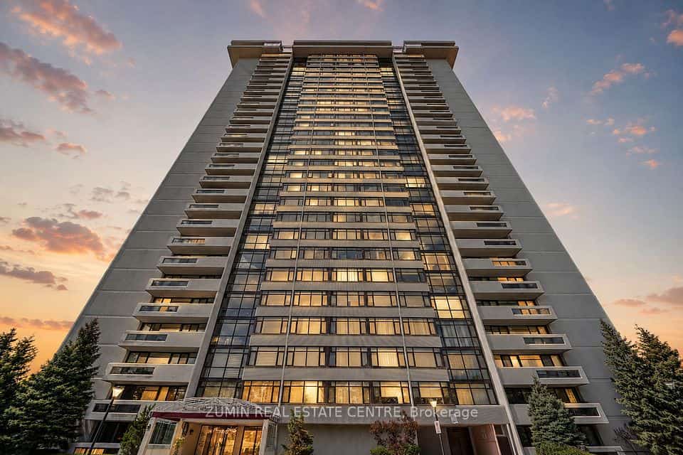 1555 E Finch Avenue E #602, Toronto, ON M2J 4X9