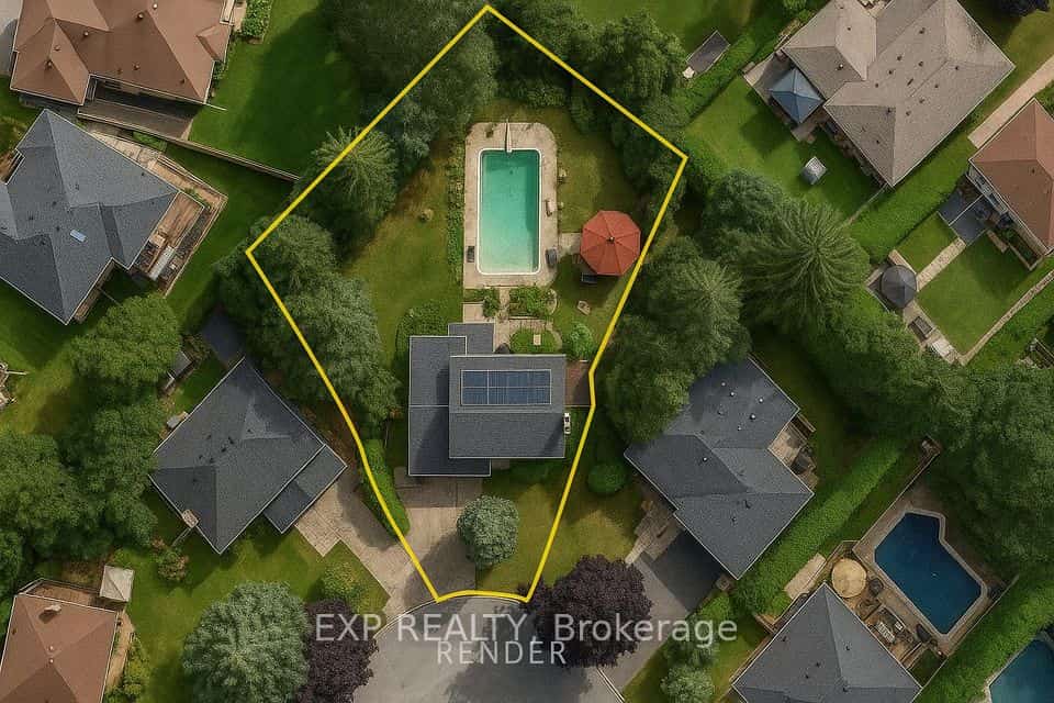223 Violet Court, Oshawa, ON L1G 3E6