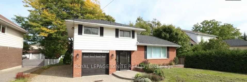 229 Liberty Street N, Clarington, ON L1C 2M6