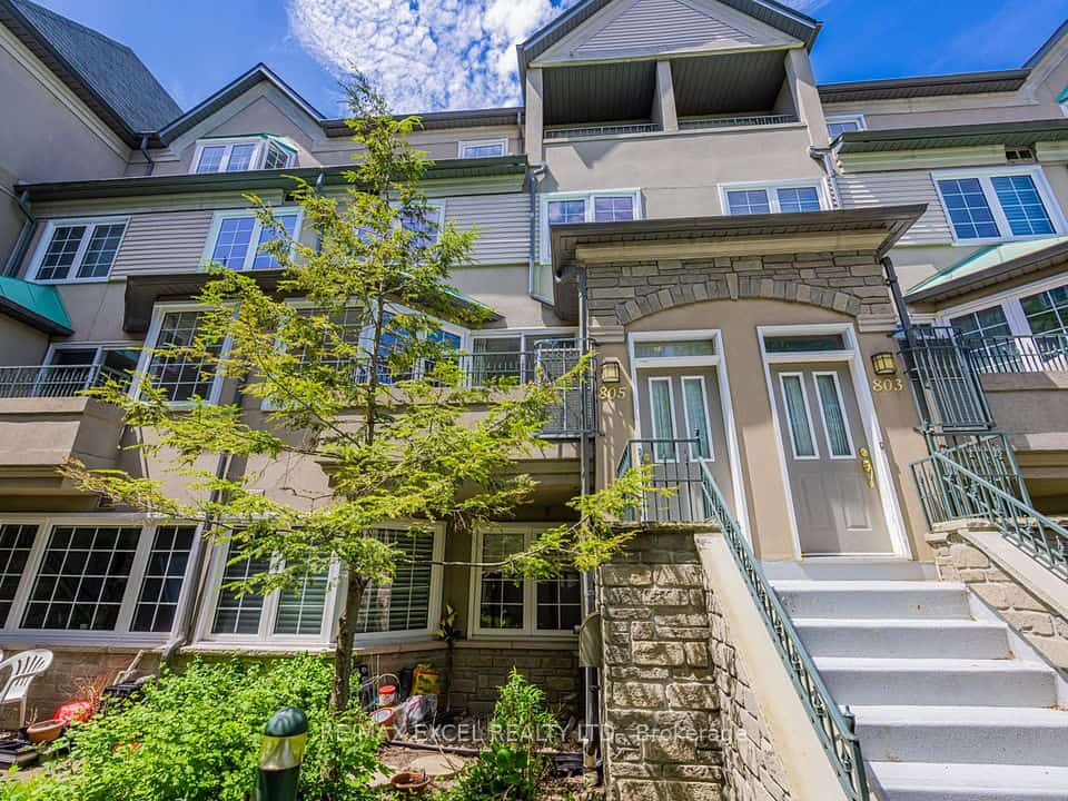 188 Bonis Avenue #805, Toronto, ON M1T 3W1