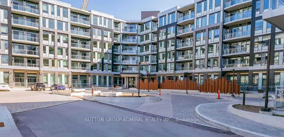 2501 Saw Whet Boulevard #537, Oakville, ON L6M 5N2