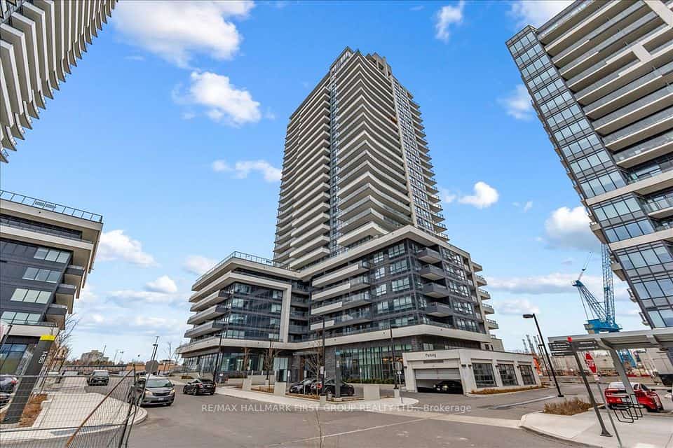 Universal City Two, Pickering