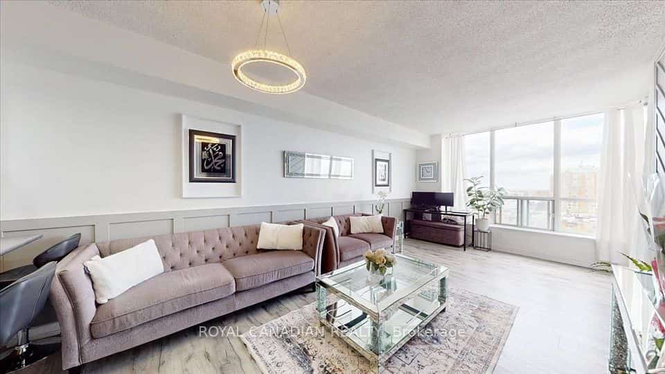 410 Mclevin Avenue #1011, Toronto, ON M1B 5J5
