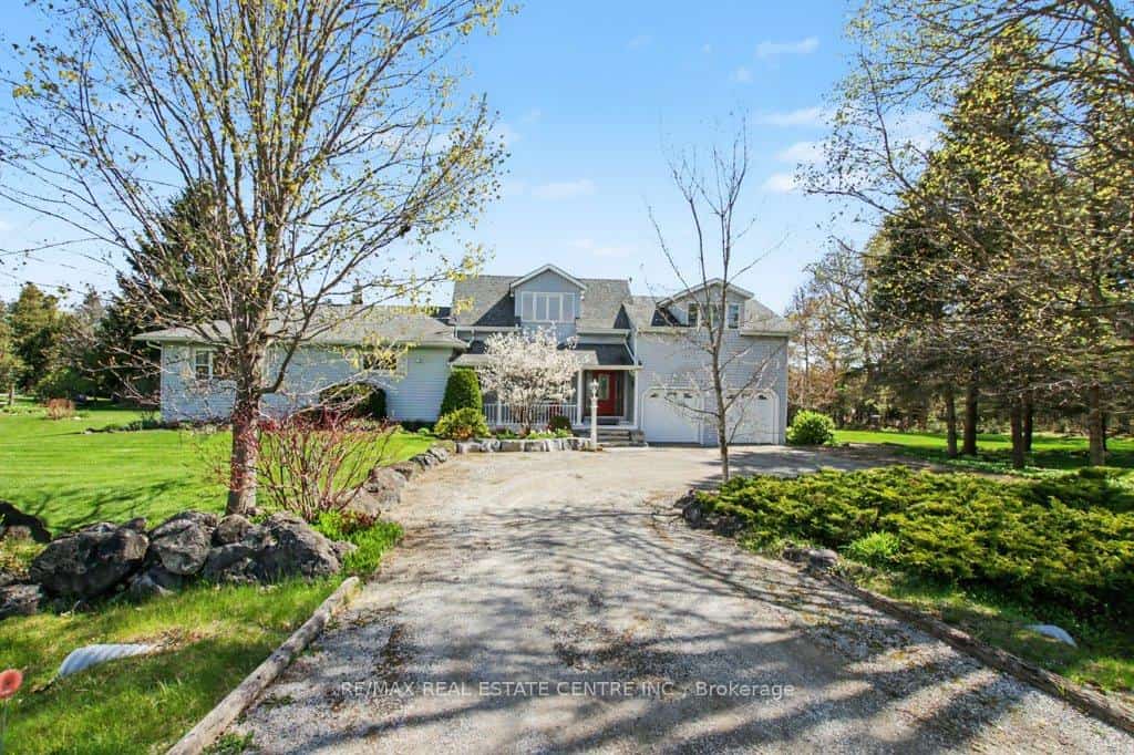 11113 Fifth Line Nassagaweya, Milton, ON N0B 2K0