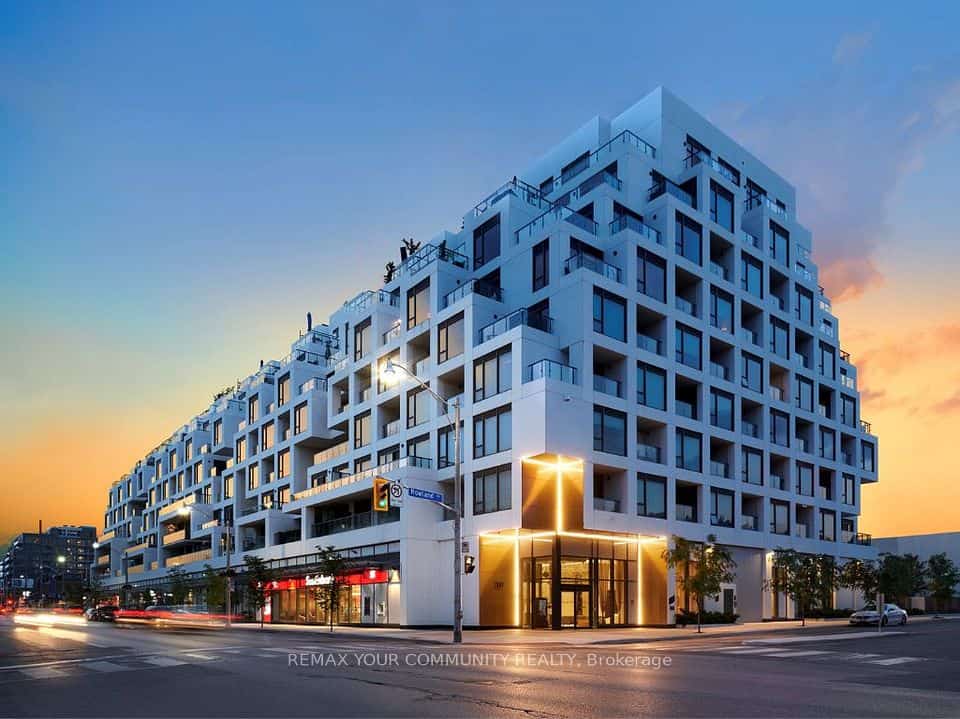 280 Howland Avenue #208, Toronto, ON M5R 0C3