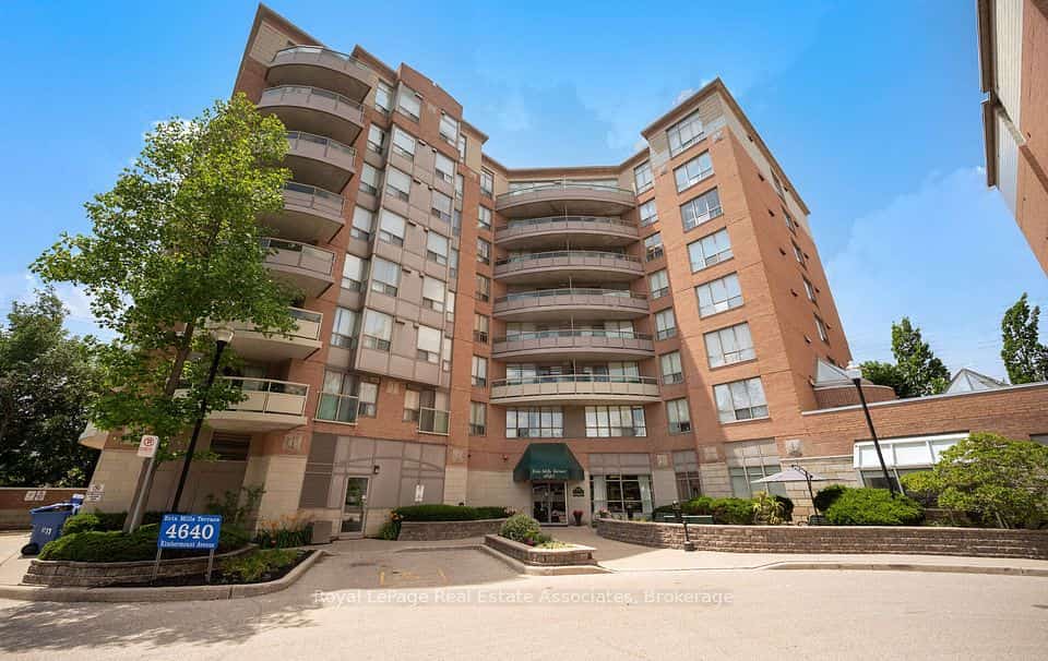 4640 Kimbermount Avenue, Mississauga