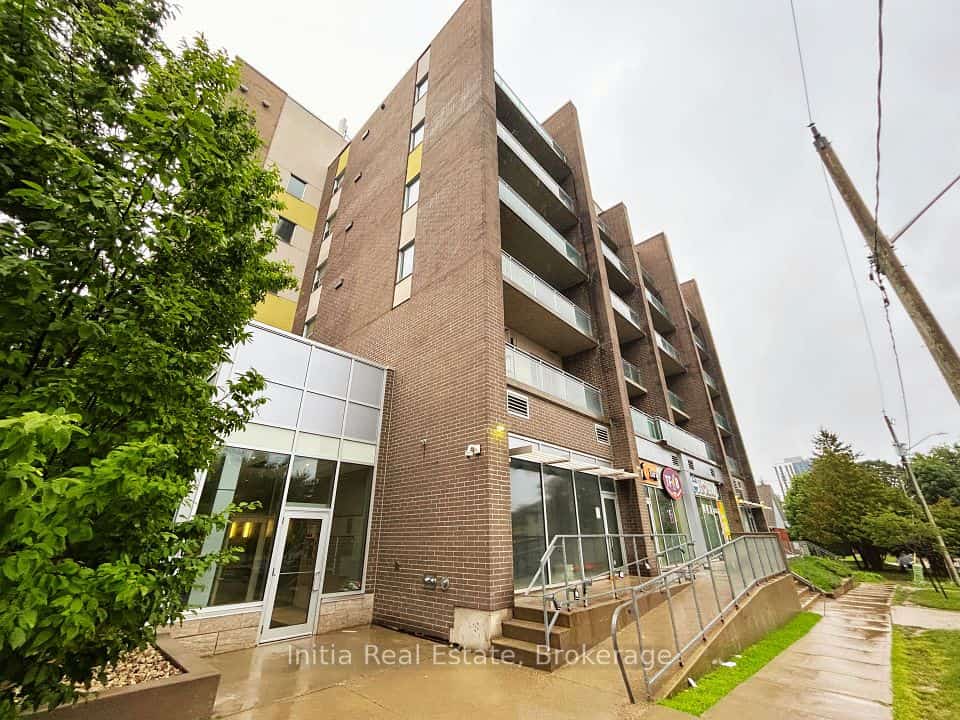 62 Balsam Street #B303, Waterloo, ON N2L 3H2