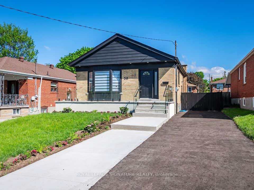 30 Japonica Road, Toronto, ON M1R 4S2