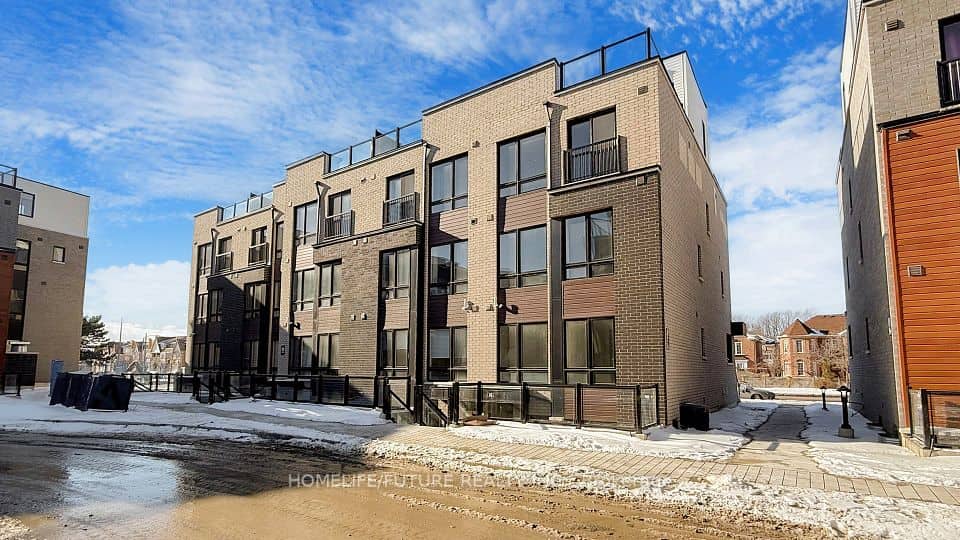 235 Mclevin Avenue, Toronto