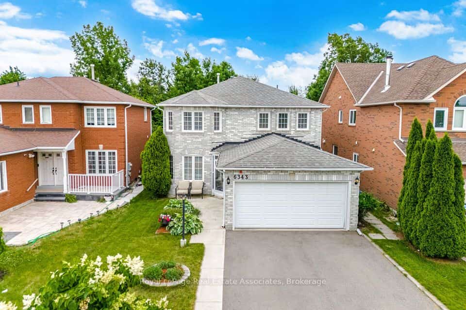 6343 Alderwood Trail, Mississauga, ON L5N 6X1