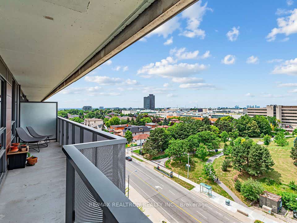 160 Flemington Road, Toronto