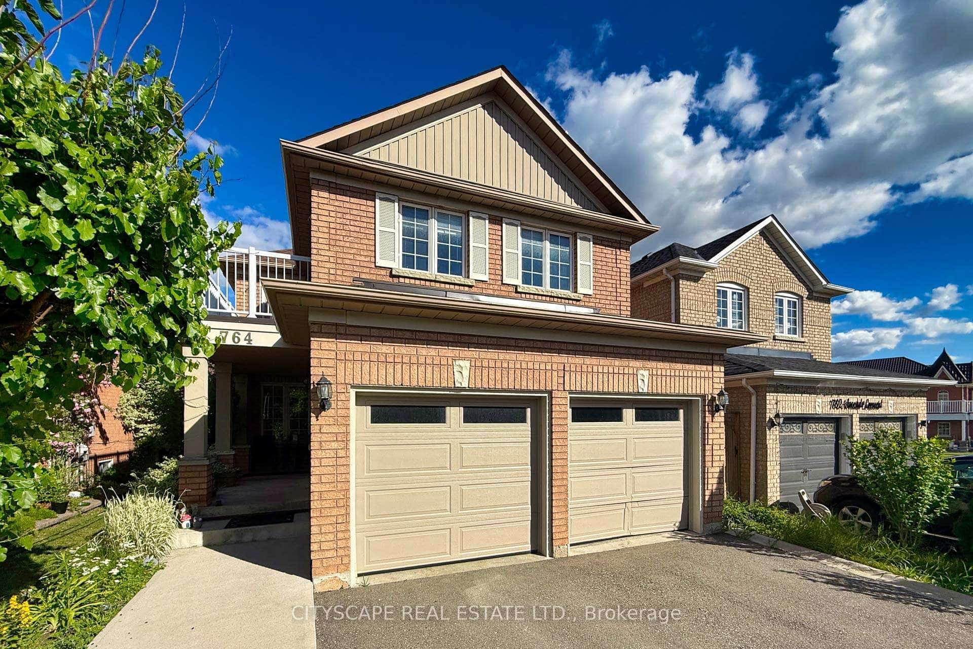 764 Avocado Crescent, Mississauga, ON L5W 1H4
