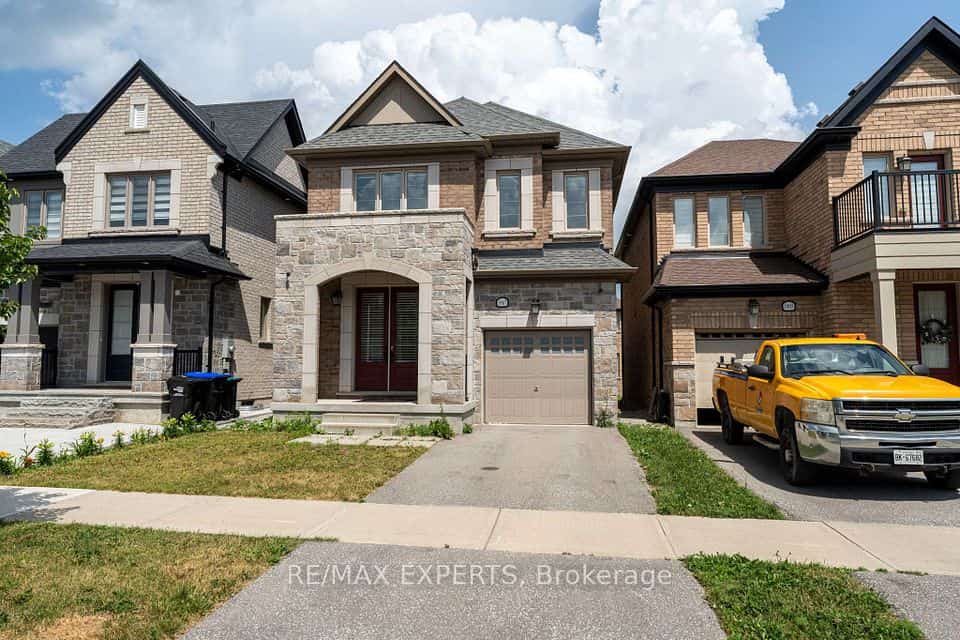 1967 McNeil Street, Innisfil, ON L9S 0N8