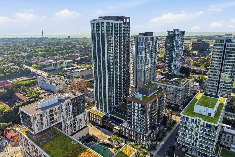 130 River Street #1306, Toronto, ON M5A 0R8