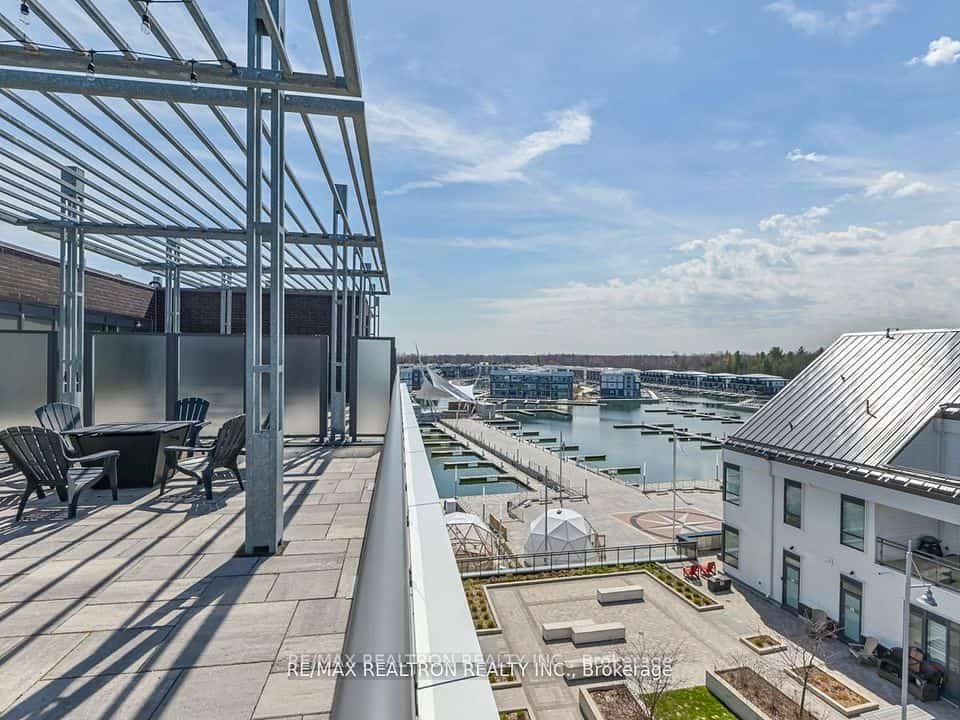 261 Broward Way #48, Innisfil, ON L9S 0J5