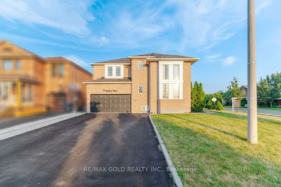 71 LEAGATE Street, Brampton, ON L7A 3J4